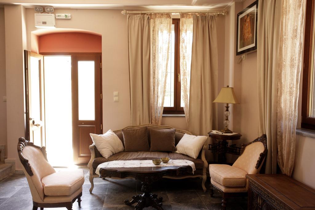 Traditional Hotel Ianthe Véssa Zewnętrze zdjęcie