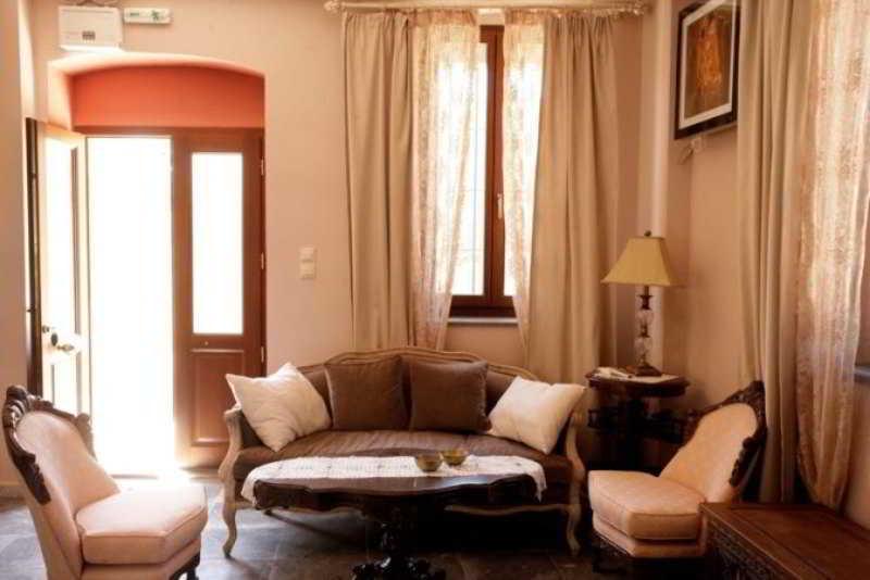 Traditional Hotel Ianthe Véssa Zewnętrze zdjęcie